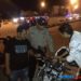 Saat anggota kepolisian melakukan pemriksaan pengendara