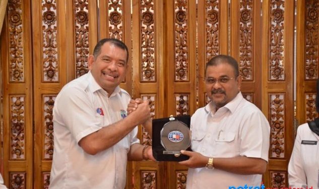 Bupati Karimun, Aunur Rafiq bersama Presidents INAMPA, Pasoroan Herman Harianja