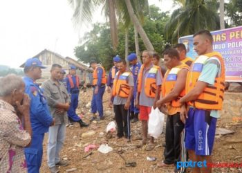 Sahata Sitorus ditengah masyarakat saat memberikan bahaya radikalisme