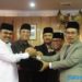 Bupati Karimun Aunur Rafiq saat menyerahkan Rancangan Kebijakan Umum Anggaran Pendapatan Dan Belanja Daerah (KUA) serta Prioritas Dan Plafon Anggaran Sementara (PPAS) kepada Ketua DPRD Karimun