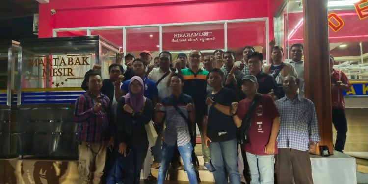 Sempena HPN Ke 70, Danlanal Karimun Makan Bersama Insan Pers