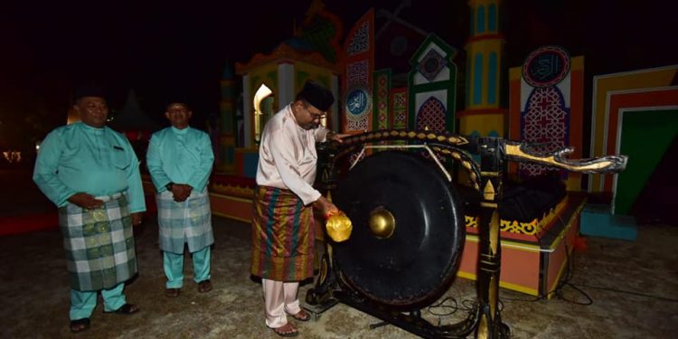 Buka MTQ Kecamatan Kundur, Bupati Harapkan Lahirnya Potensi Qori Dan Qoriah Terbaik