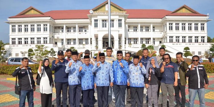 Bupati Karimun: Peran Pers Menjadi Pilar Penegak Kebenaran
