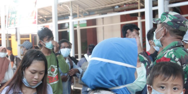 Bupati Karimun Himbau Masyrakat Hindari Kunjungan Kedaerah Zona Merah Covid-19
