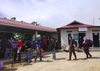 12 Warga Karimun Tiba Dari Malaysia Ikuti Proses Karantina