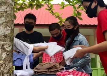 Rayakan Kelulusan, SMA N 2 Singkep Sumbangkan Dinas Sekolah Layak Pakai Kepada Adek Kelas