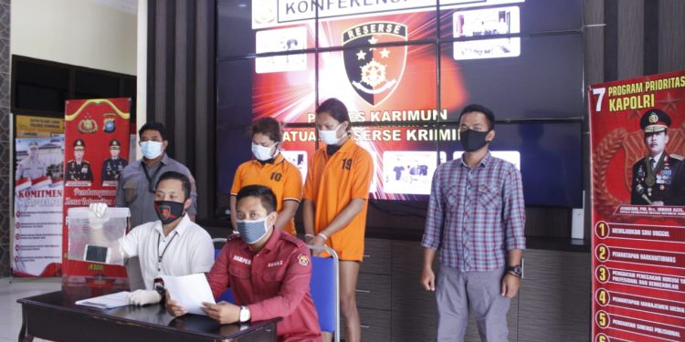 Dua Waria Pelaku Curat Di Karimun Diamankan Polisi