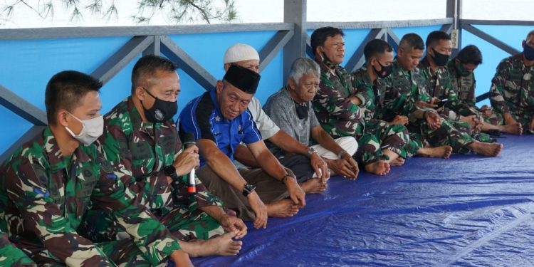 KAS KORMAR Pimpin Syukuran Jelang LATPASRAT Korps Marinir Tahun 2020