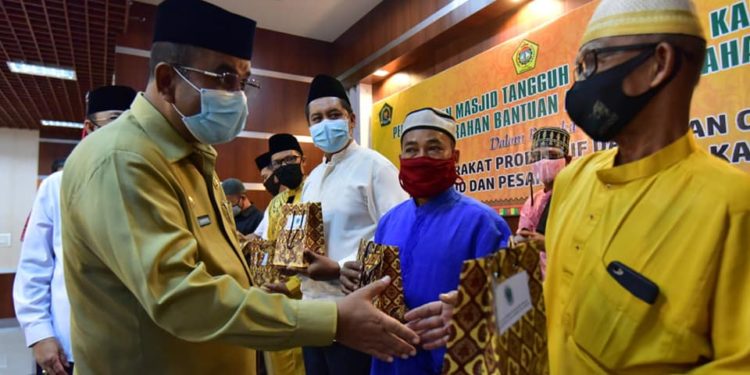 Pencanangan Mesjid Tangguh Menuju Masyarakat Produktif Dan Aman Covid-19