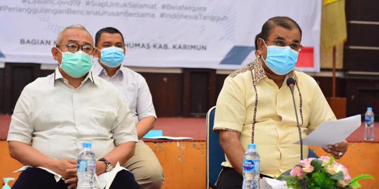 Aunur Rafiq Tegaskan Penanganan Covid-19 Kepada Seluruh Camat Se-Kabupaten Karimun