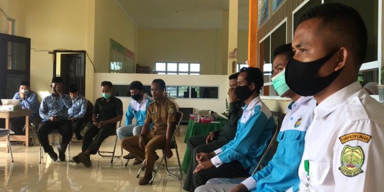Usai Peringati HUT Kemerdekaan RI – 75, Camat Singkep Selatan Gelar Rapat