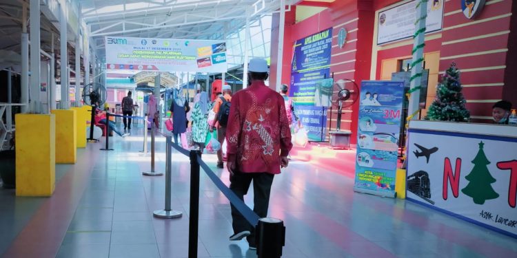 Demi Keselamatan Pemudik, KSOP Karimun Bersama Instansi Terkait Lakukan Pengawasan