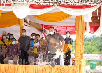 Merakyat, Bupati DRA Mancing Bareng Warga BayLen