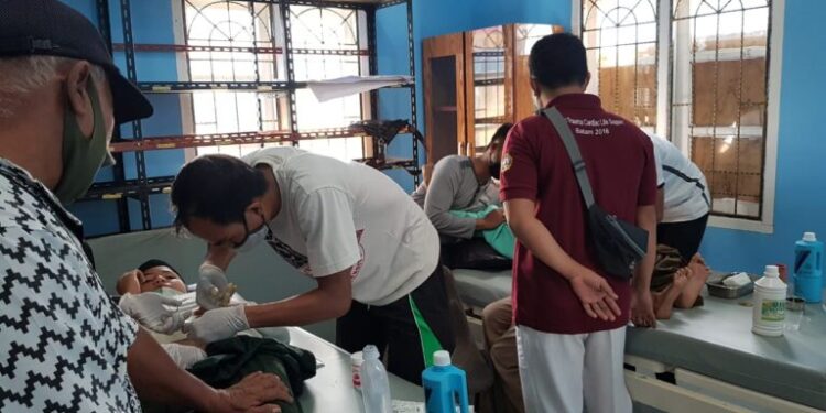 Genap Usia 11 Tahun, RSUD Dabo Singkep Adakan Sunatan Massal