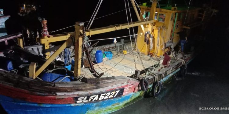 Komitmen KKP Berantas Illegal Fishing, Jalin Kerja Sama Jaga Kelautan