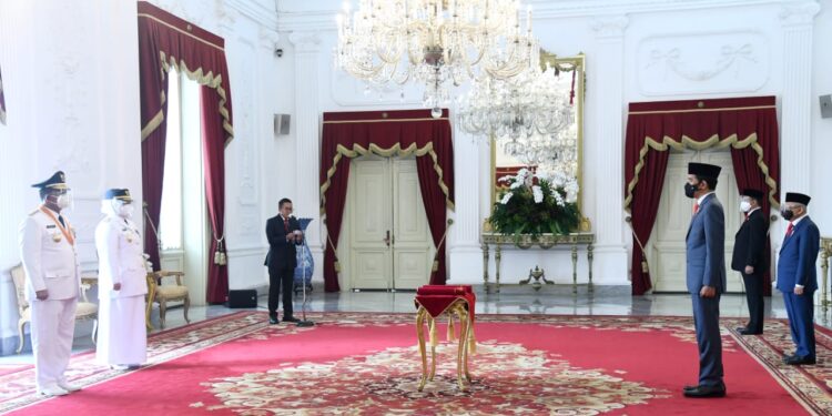 Tiga Pasang Gubernur dan Wakil Gubernur Terpilih Masa Jabatan 2021-2024 Resmi Dilantik Presiden Jokowi