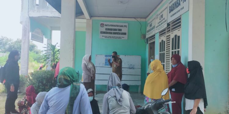 Panitia Pemilihan RT Dinilai Tidak Transparan, Puluhan Ibu Rumah Tangga Datangi Kantor Lurah