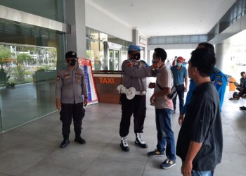 Kapolsek KKP Batam Terus Edukasi Masyarakat Terhadap Pentingnya Disiplin Prokes