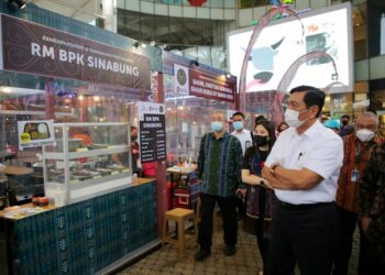 Pameran Beli Kreatif Danau Toba Digelar, Menko Luhut Minta Masyarakat Kenali Potensi Wisatanya