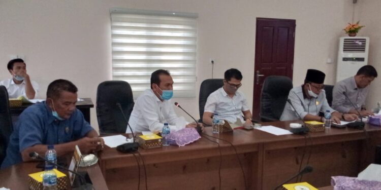 DPRD Natuna Adakan Rapat Kerja Tentan Evaluasi Perbub No 52 Tahun 2019 Tentang Operasional BPD