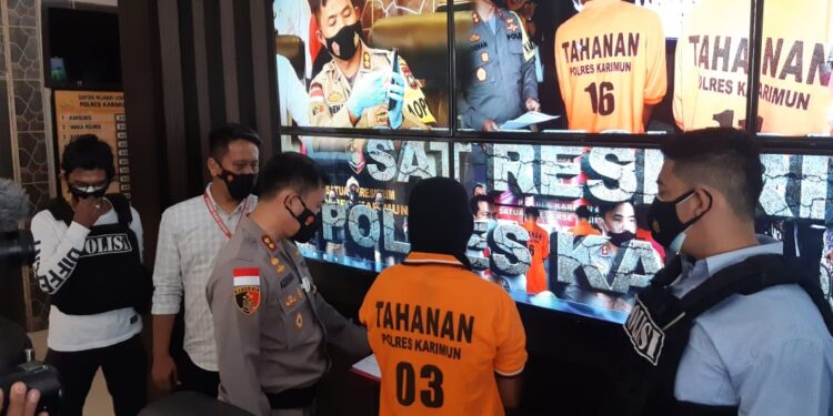Polres Karimun Tangkap Penyalur TKI Ilegal Tujuan Malaysia