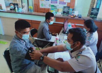 Personil Bakamla TBK lakukan Vaksinasi Covid-19 Tahap Pertama