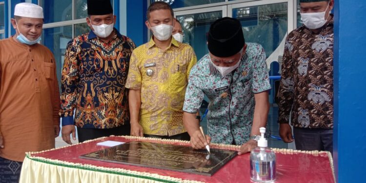 Bupati Asahan Resmikan Masjid Suhada Rahuning I Diangka Keramat