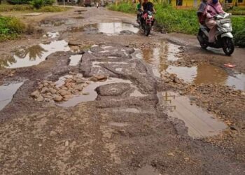Jalinsum Sibuhuan-Binanga Rusak Parah Dan Makan Korban, Warga: Padahal Mobil Dinas Binamarga Sering Lewat