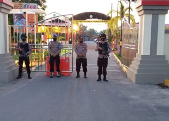 Polres Dan Polsek Di Karimun Diperketat