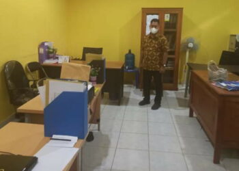 Wabup Lingga Minta Masyarakat Laporkan Pegawainya Yang Tak Displin