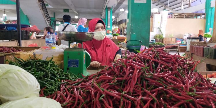 Cek Harga Pasar Menjelang Ramadhan 2021