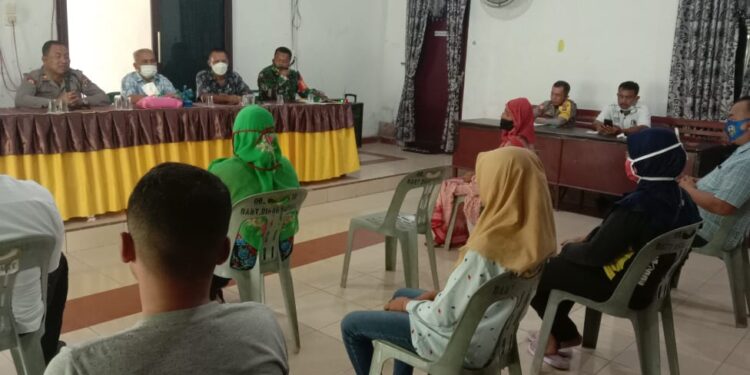Jelang Ramadhan, Forkopincam Pulau Rakyat Himbau Warung Tuak Di Jalinsum Tutup