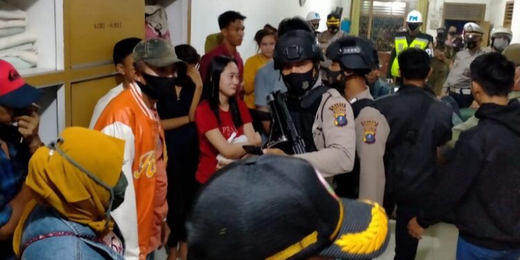Jelang Ramdhan Puluhan Pasangan Terjaring Razia Di Sejumlah Hotel Kisaran