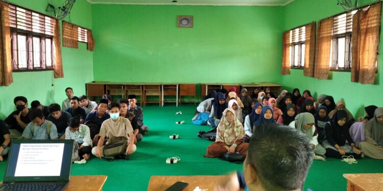 BKPRMI Sampaikan materi Proses Belajar Mengajar Kegiatan Dinul MAN Singkil