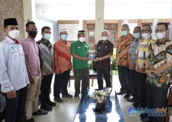 Bupati Asahan Terima 500 Al Qur’an Dari Pemuda PUI Sumut
