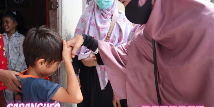 SALIMAH Singkil Berbagi Imfaq Kepada Anak Yatim Dan Dhafa