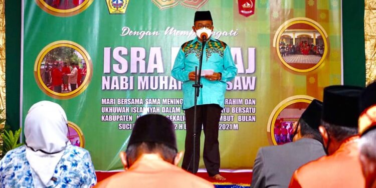 Plh Bupati Karimun Hadiri Isra Mi’raj Oleh Rumpun Melayu Bersatu