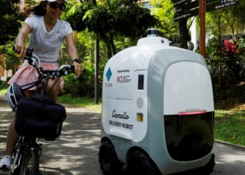 Singapura Kembangkan Robot Pengantar Belanja