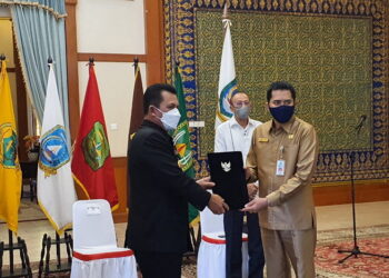 Hendra Kusuma Secara Resmi Ditunjuk Menjadi Plh Bupati Natuna Oleh Gubernur Kepri