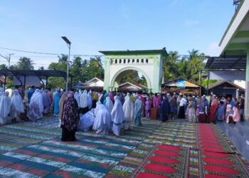 Sholat Idul Fitri di Mesjid Salihurrahim Desa Pangke Barat Berjalan Hikmat
