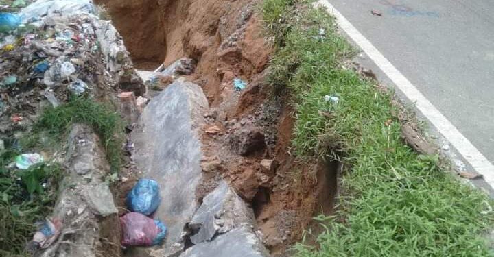 Jalan Provinsi Lintas Sigura-gura Asahan-Tobasa Terancam Putus