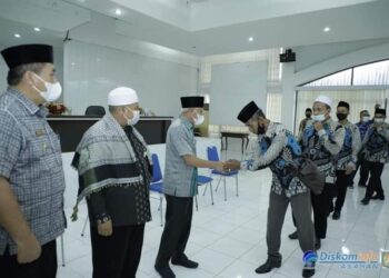 Bupati Asahan Lepas Kafilah Kabupaten Asahan Ikuti STQH Ke XVII Provsu