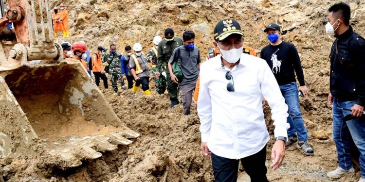 Longsor Tapanuli Selatan, Tim Gabungan Kembali Temukan Dua Korban Anggota Keluarga