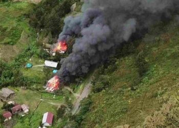 Kembali Kelompok OPM Hancurkan Gedung Pendidikan Masyarakat Papua