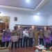 Anggota Tagana Karimun mendapatkan ATM dana tali asih Dari Kementerian Sosial
