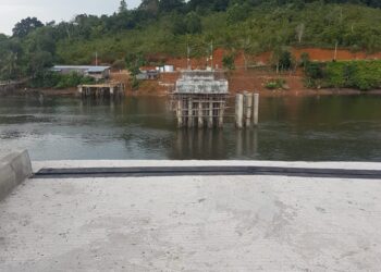 Gubernur Kepri Ansar Ahmad Berjanji Jembatan Marok Tua Akan Dilanjutkan Pekerjaannya 2022