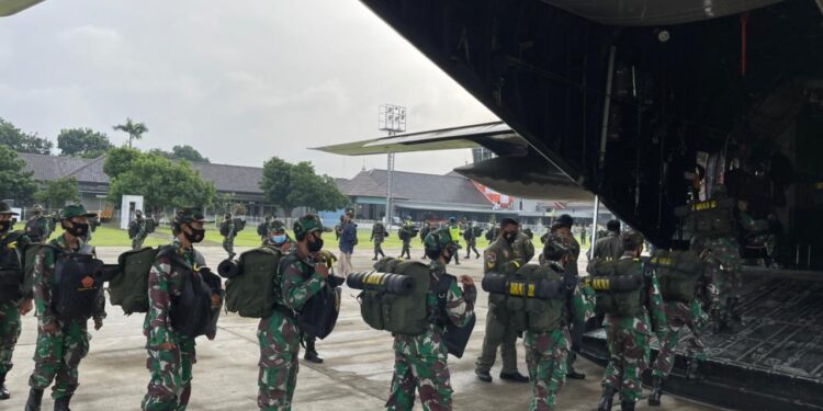 TNI Kirim Penambahan Nakes Ke Wisma Atlet Kemayoran