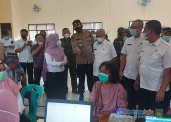 Bupati dan Kapolres Asahan Tinjau Pelaksanaan Vaksinasi Massal