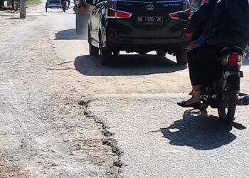 Masyarakat Dan Pengguna Jalan Mengeluh Dengan Abu Galian C, Kecamatan Terkesan Tutup Mata