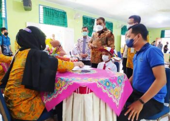Bupati Karimun, Tinjau Vaksinasi Anak Sekolah